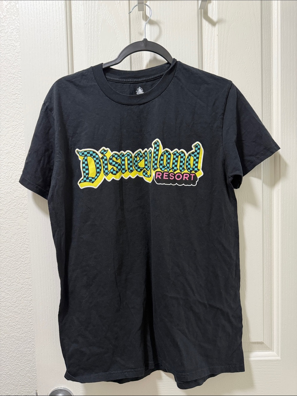 Disneyland resort tshirt (100% cotton)